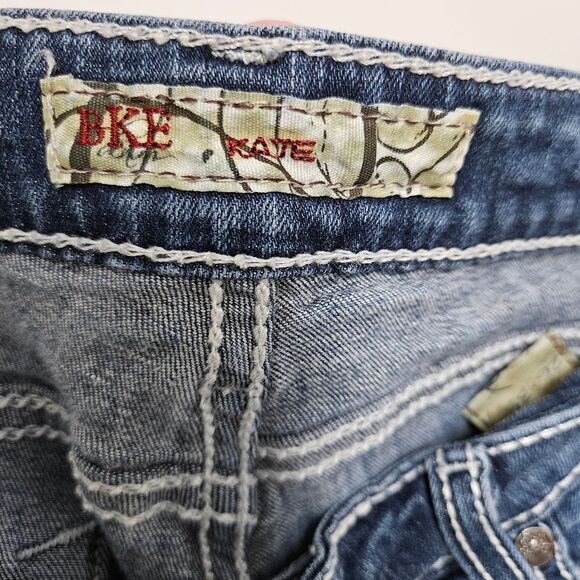 BKE Jeans Women’s 26x35.5 (28x32) Kate Low-Rise Bootcut Distressed Thick Stitch - Picture 2 of 10